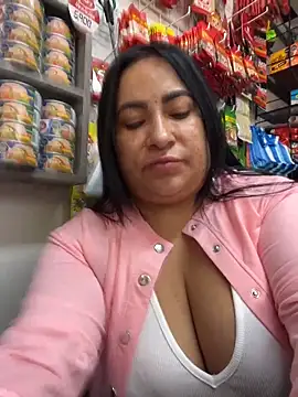 Snapshot of Miia_Jazmin chatting on June 2026 01:12:02 PM Miia Jazmin online show from June 2026 01:12:02 PM