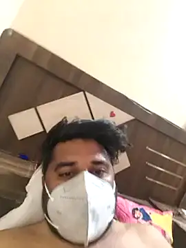 Snapshot of Raziv_komal143 chatting on March 2025 11:06:01 PM Raziv komal143 online show from March 2025 11:06:01 PM