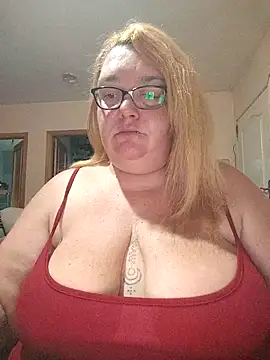 diosacurvy1984 online show from November 2025 07:29:02 AM