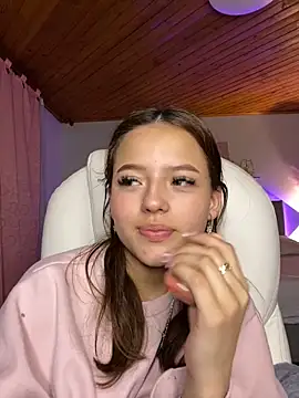 Sofia18 pinkk online show from February 2025 01:24:01 AM