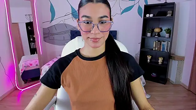 Dana Paula online show from December 2025 11:37:01 AM