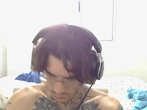 Snapshot of smokingink chatting on April 2026 09:40:02 AM smokingink online show from April 2026 09:40:02 AM