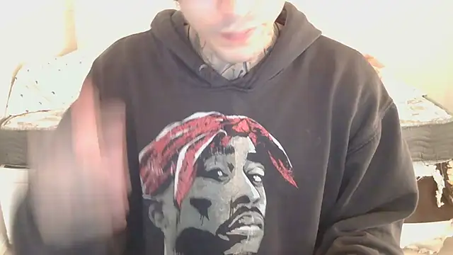 Snapshot of smokingink chatting on May 2026 07:55:02 PM smokingink online show from May 2026 07:55:02 PM