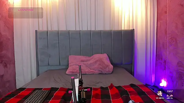 camilapersy online show from February 2025 12:29:02 PM