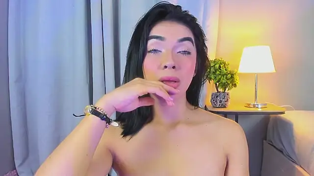 Snapshot of GABRIELAM_MS chatting on June 2026 06:30:01 AM GABRIELAM MS online show from June 2026 06:30:01 AM