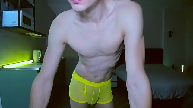 Snapshot of max_shy chatting on February 2025 06:51:01 PM max shy online show from February 2025 06:51:01 PM