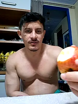 Snapshot of casaputo41 chatting on February 2025 03:12:01 AM casaputo41 online show from February 2025 03:12:01 AM