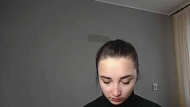 Eva Gloryy online show from March 2026 09:47:01 AM