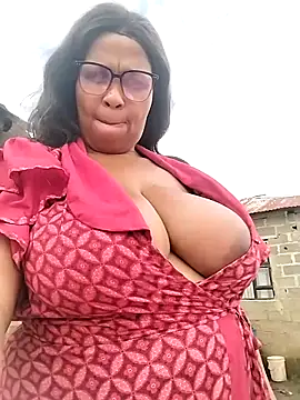 bubblendz1988 online show from February 2026 08:12:02 AM