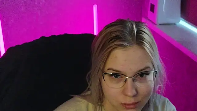 HotBrandyX online show from March 2025 02:50:01 AM