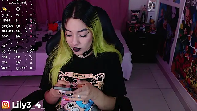 Snapshot of lily3_4 chatting on June 2026 06:47:02 AM lily3 4 online show from June 2026 06:47:02 AM