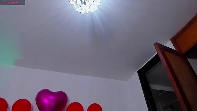 Dayana  Ospina online show from February 2025 07:31:02 PM