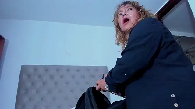 Dayana  Ospina online show from February 2025 10:26:02 PM