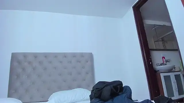 Dayana  Ospina online show from March 2025 08:27:01 AM