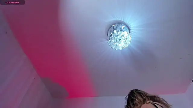 Dayana  Ospina online show from March 2025 07:53:01 PM