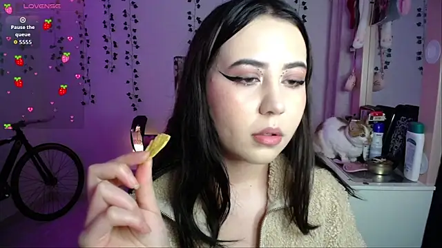  codeline online show from December 2025 01:36:01 AM