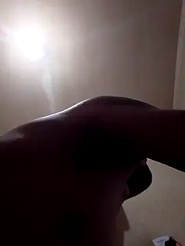 Snapshot of EstebanAkyLu chatting on February 2025 03:26:02 PM EstebanAkyLu online show from February 2025 03:26:02 PM