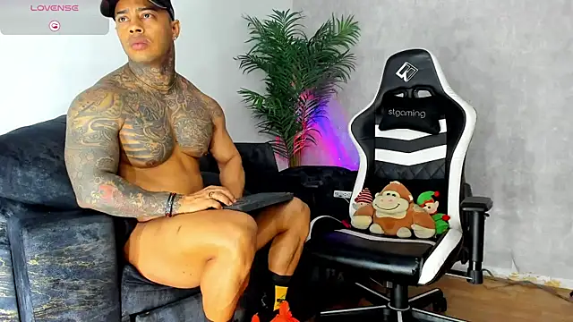 owen freid online show from October 2025 08:49:02 PM