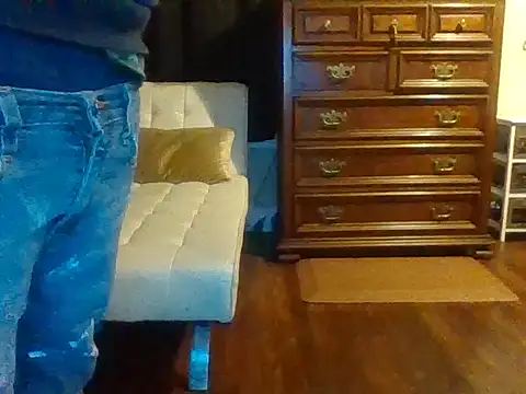 biggzee6 online show from December 2025 12:09:02 AM