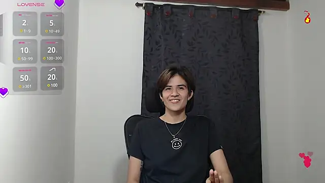 Snapshot of Dha_lia0 chatting on February 2025 03:58:01 AM Dha lia0 online show from February 2025 03:58:01 AM