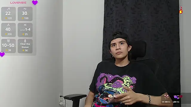 Snapshot of Dha_lia0 chatting on March 2025 06:20:02 AM Dha lia0 online show from March 2025 06:20:02 AM