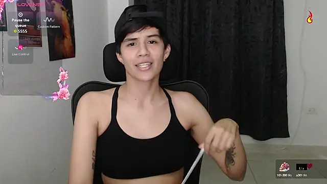 Snapshot of Dha_lia0 chatting on September 2025 02:22:02 AM Dha lia0 online show from September 2025 02:22:02 AM