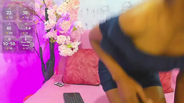 Gletty noa online show from October 2025 06:52:02 PM