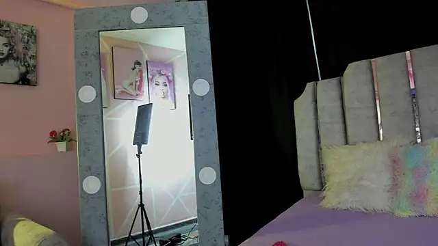 Gletty noa online show from November 2025 07:02:02 PM