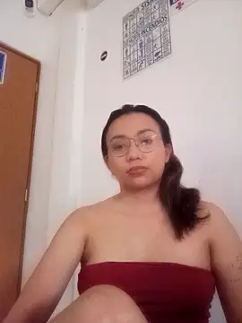 criscrispdv online show from March 2026 11:24:01 PM