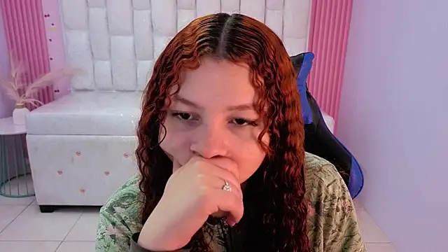 Snapshot of shalon_diaz_s chatting on April 2026 01:09:02 PM shalon diaz s online show from April 2026 01:09:02 PM