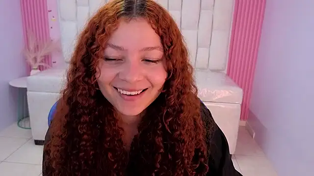 Snapshot of shalon_diaz_s chatting on May 2026 02:45:01 PM shalon diaz s online show from May 2026 02:45:01 PM