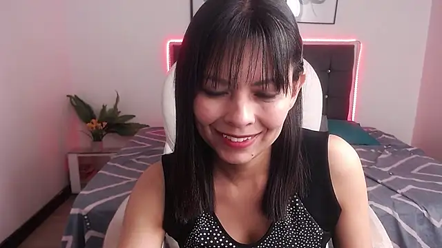 Snapshot of MysticMature chatting on January 2025 01:53:02 AM MysticMature online show from January 2025 01:53:02 AM