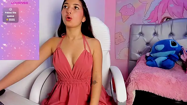 sofia  james online show from February 2025 09:41:02 PM