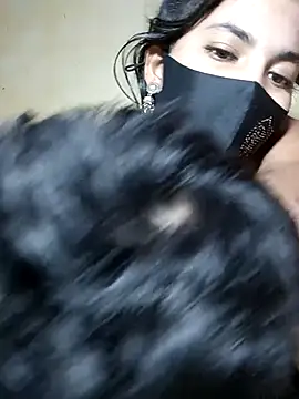 Hot couple 1 online show from October 2025 11:32:02 AM