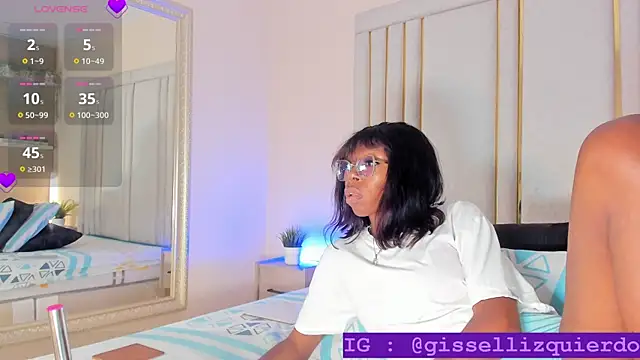 Snapshot of Liincostelloo chatting on September 2025 07:40:02 PM Liincostelloo online show from September 2025 07:40:02 PM