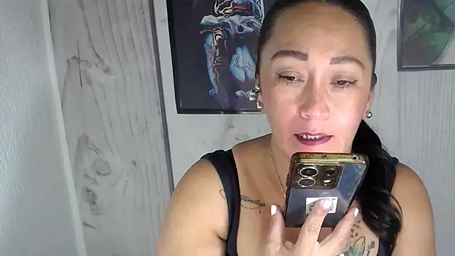 JULIANAWET69 online show from November 2025 11:16:02 PM