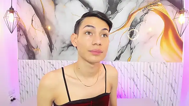 JackeOwens online show from December 2025 12:00:02 PM