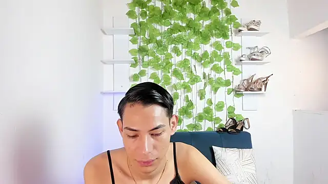 JackeOwens online show from April 2026 12:31:01 PM