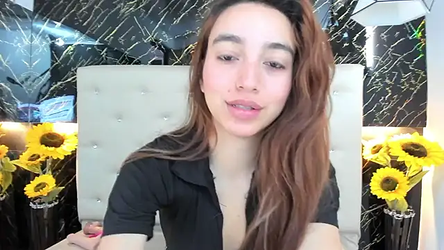 Snapshot of Ashley_7777 chatting on February 2025 02:37:01 PM Ashley 7777 online show from February 2025 02:37:01 PM
