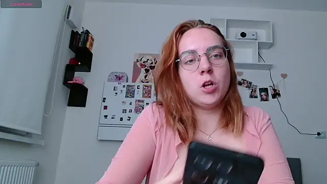 Snapshot of _candy__sweet__ chatting on September 2025 07:03:02 PM candy sweet online show from September 2025 07:03:02 PM