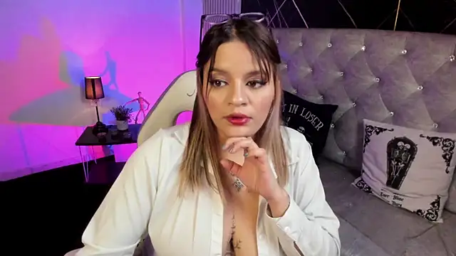 victoria  floyd online show from February 2026 08:57:02 PM