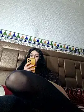 Snapshot of majdolin78 chatting on February 2025 06:54:02 PM majdolin78 online show from February 2025 06:54:02 PM