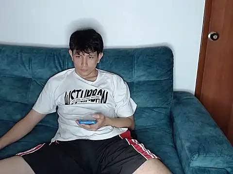 cute mathew online show from September 2025 09:26:01 PM
