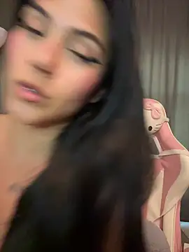 angelic1 online show from May 2026 11:26:02 AM
