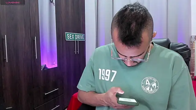 Fenrir flirt online show from June 2026 01:50:02 AM
