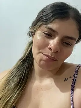 Snapshot of kristel_blondie chatting on July 2026 04:09:01 AM kristel blondie online show from July 2026 04:09:01 AM