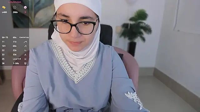 Ayha khalaf online show from October 2025 01:25:02 AM