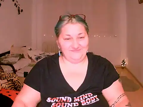 mayamayx online show from January 2026 07:39:02 PM