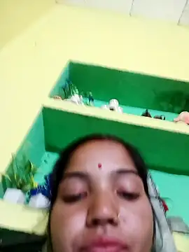 Bhuvi Bedi online show from February 2025 06:36:01 AM