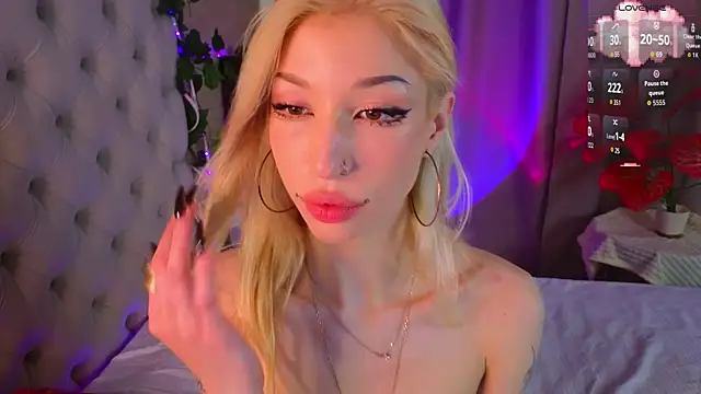 Snapshot of SallyCha chatting on May 2026 07:13:02 AM SallyCha online show from May 2026 07:13:02 AM
